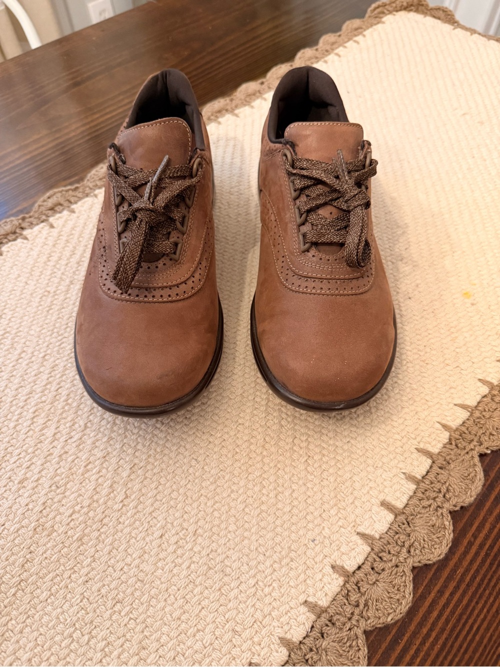 SAS Walk Easy 10 W Walking Shoes Sneakers - Chocolate Nubuck Leather